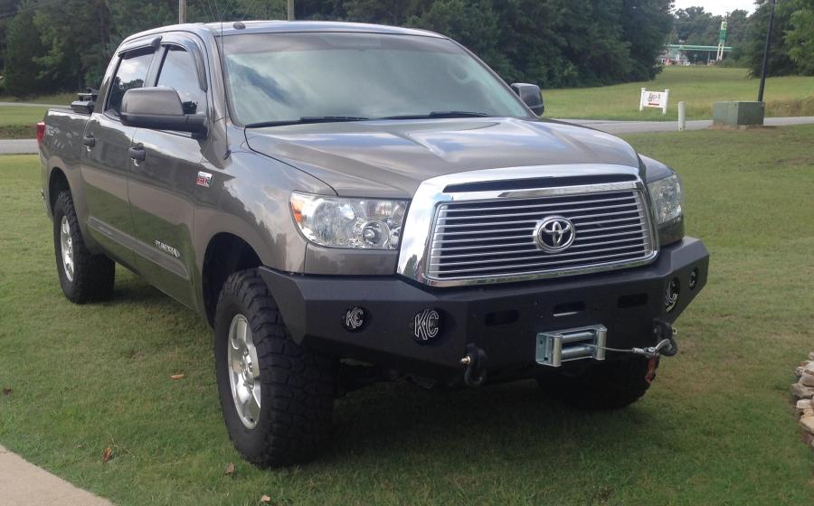 Toyota Tundra 2007 - 2013 Front Bumper